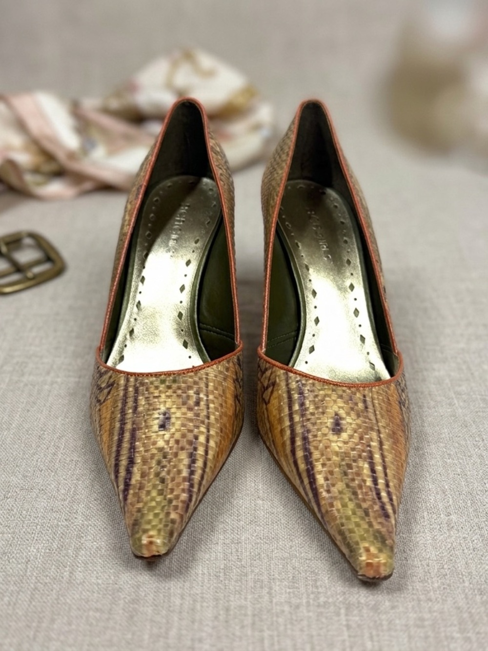 Vintage 90s BCBGirls Katchen Olive Aztec Woven Raffia Heels Size 8 Boho